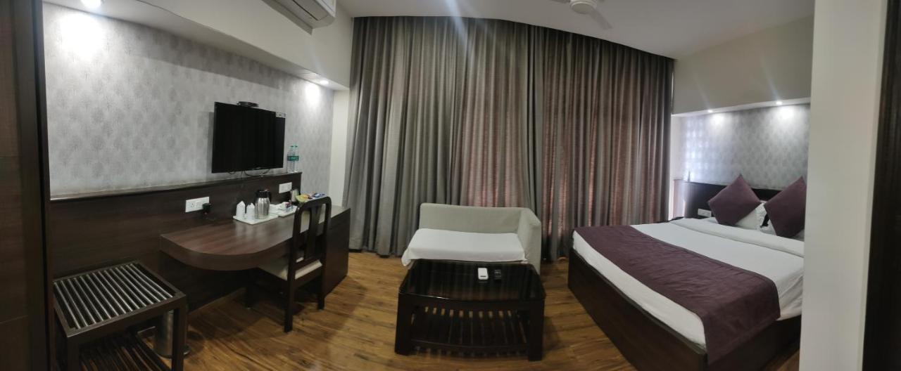 Hotel The Great Ganga Rishīkesh Eksteriør bilde